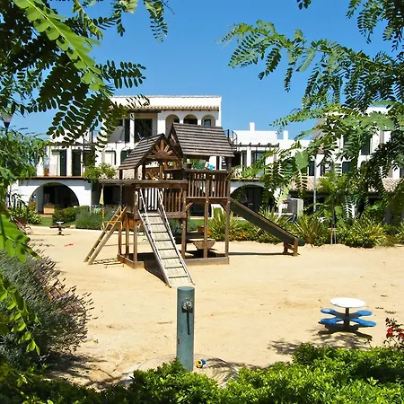 Iris Nyaraló L'Ampolla